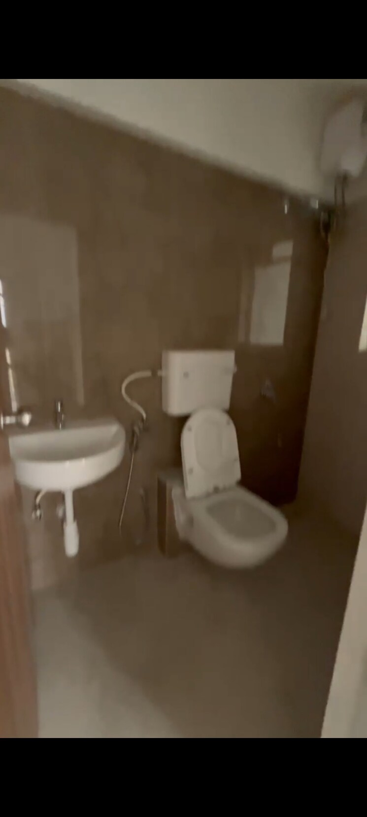 Bathroom, godrej-vihaa 2 Bedroom 1005 Sq.Ft. Apartment In Badlapur East Thane 8687231