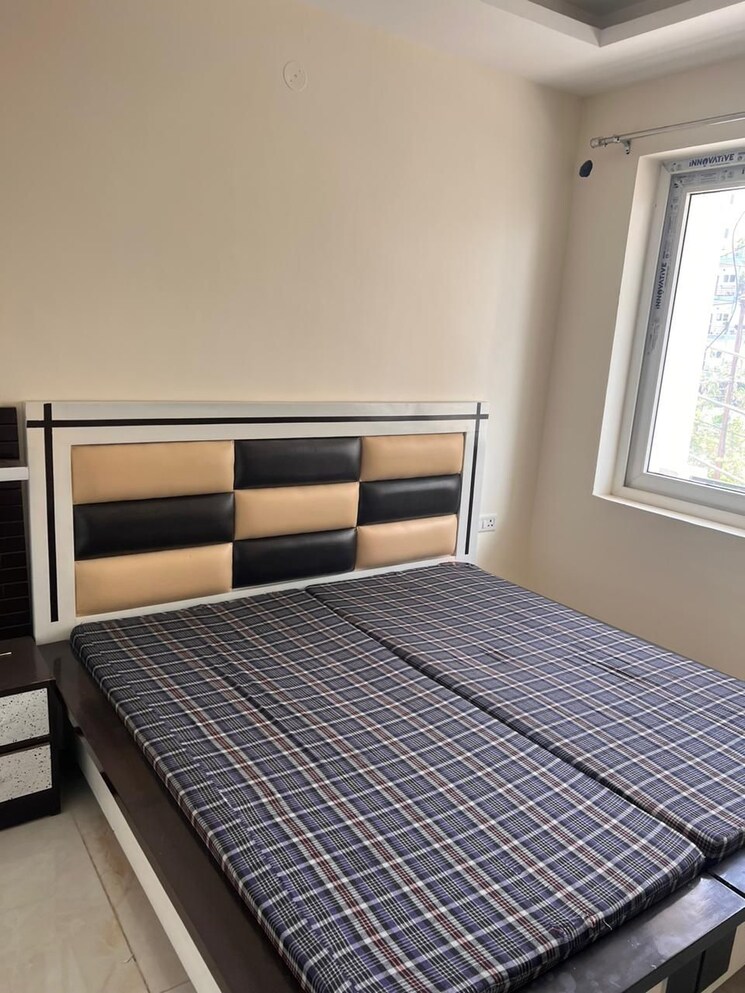 Bedroom, east of kailash 4 Bedroom 2550 Sq.Ft. Apartment In East Of Kailash Delhi 8687339