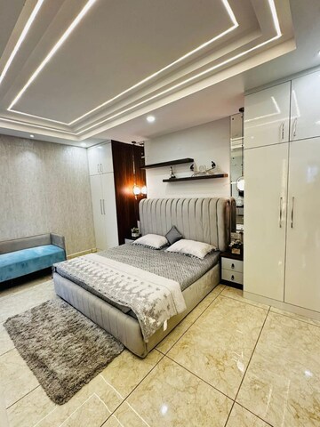 Bedroom in 3 BHK Builder Floor at Sector 48 – for Rent