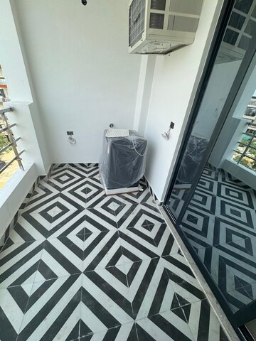 2 BHK Builder Floor For Rent in Sector 48