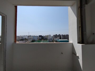 Room in 3 BHK Builder Floor at Sector 49 – for Rent