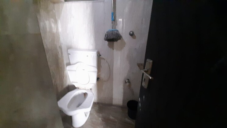 Bathroom, sahaj-solarium 3 Bedroom 815 Sq.Ft. Apartment In Vasna Ahmedabad 8687447
