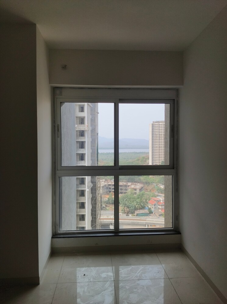 Room, godrej-emerald 2 Bedroom 750 Sq.Ft. Apartment In Ghodbunder Road Thane 8687501