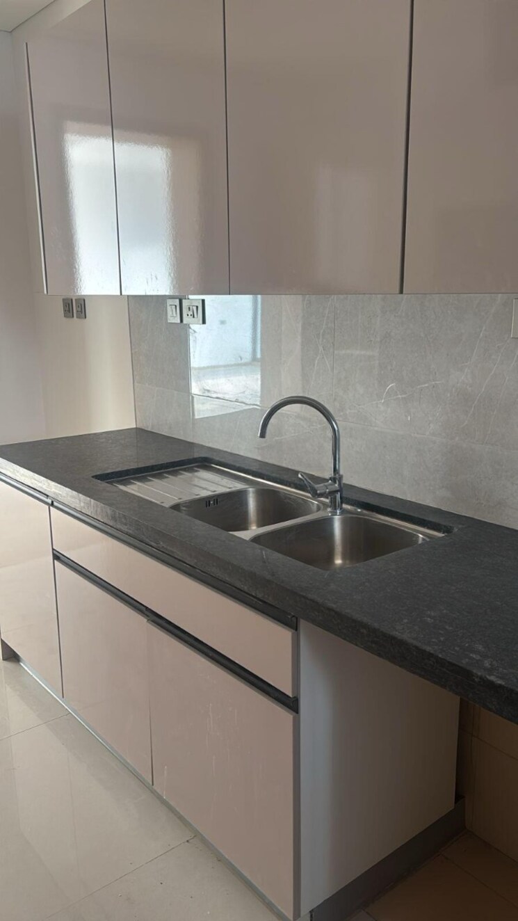 Kitchen, rustomjee-crown 4 Bedroom 2550 Sq.Ft. Apartment In Prabhadevi Mumbai 8687503