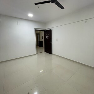 Room in 1 BHK Apartment at Je And Vee Om Trimurti, Dindoshi – for Sale