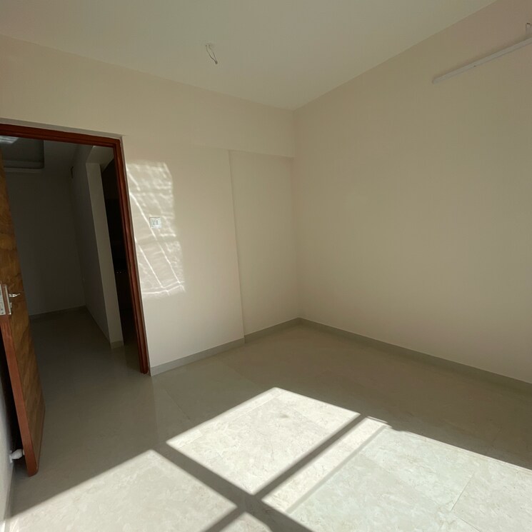 Room, je-and-vee-om-trimurti 1 Bedroom 405 Sq.Ft. Apartment In Dindoshi Mumbai 8687571