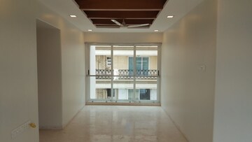 Room in 3 BHK Apartment at Ekta Iris, Khar West – for Sale