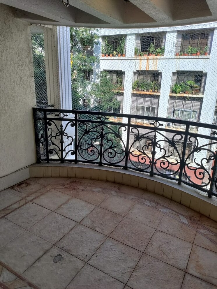 Balcony, ekta-heritage-apartment 3 Bedroom 1300 Sq.Ft. Apartment In Khar West Mumbai 8687591