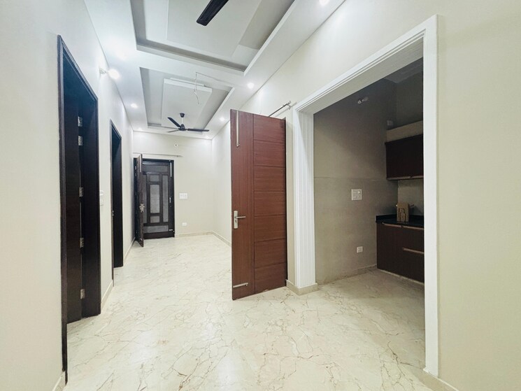 Room, sahastradhara road 2 Bedroom 1200 Sq.Ft. Builder Floor In Sahastradhara Road Dehradun 8687625