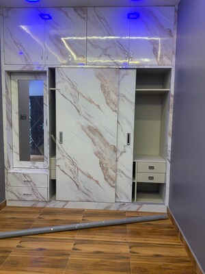 Master Bedroom in 3 BHK Builder Floor at Pitampura – for Sale