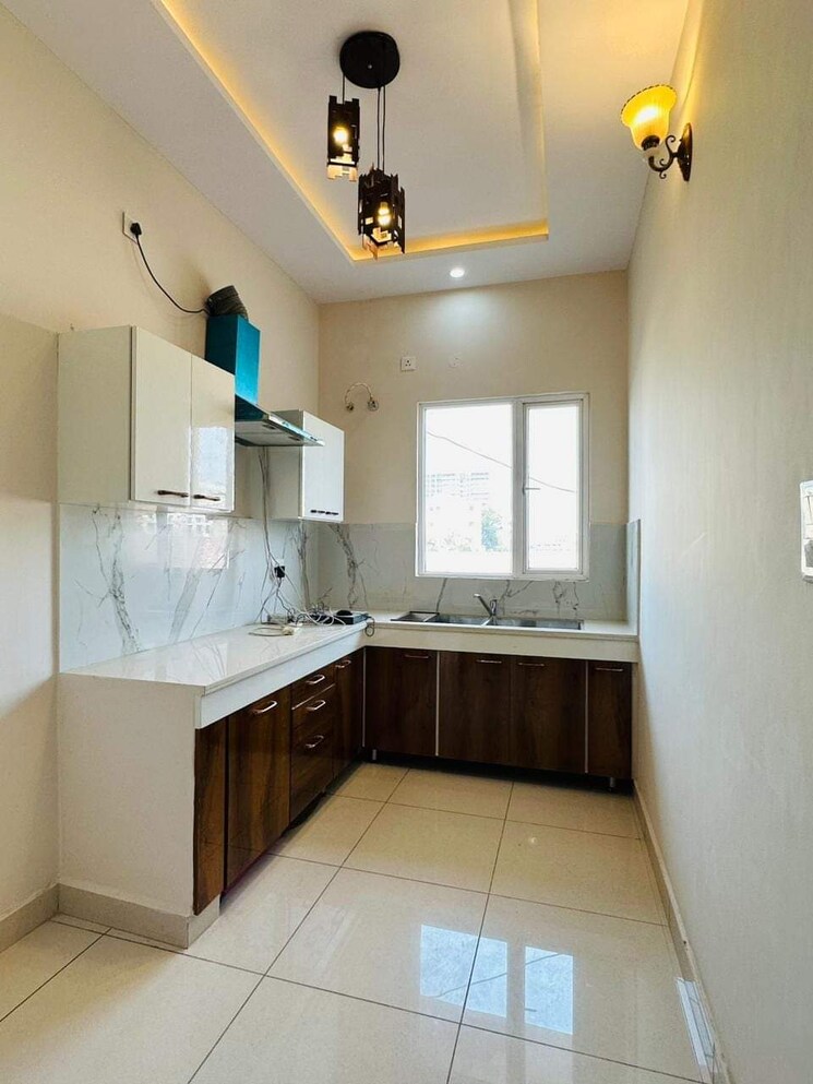 Kitchen, pitampura 3 Bedroom 125 Sq.Yd. Builder Floor In Pitampura Delhi 8687627