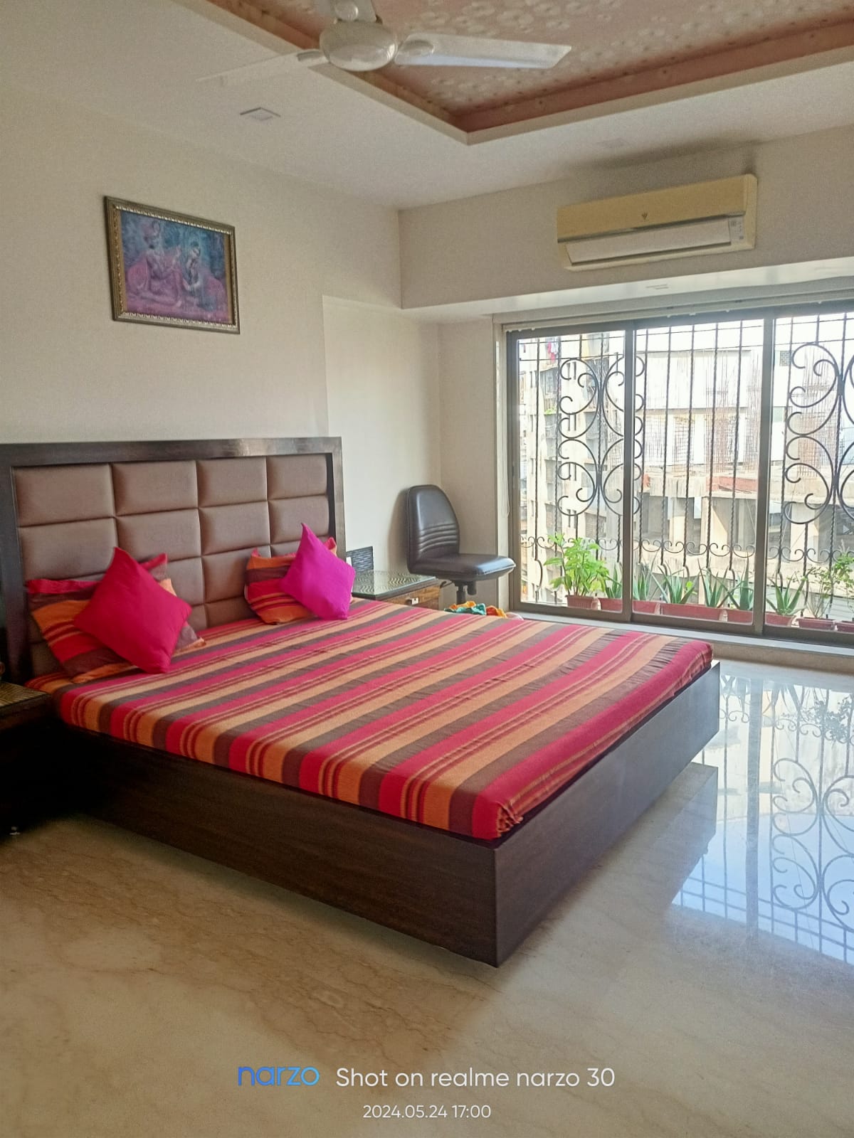 4 BHK Apartment For Rent in Loknirman