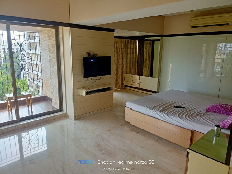 Bedroom, khar west 4 Bedroom 2500 Sq.Ft. Apartment In Khar West Mumbai 8687644