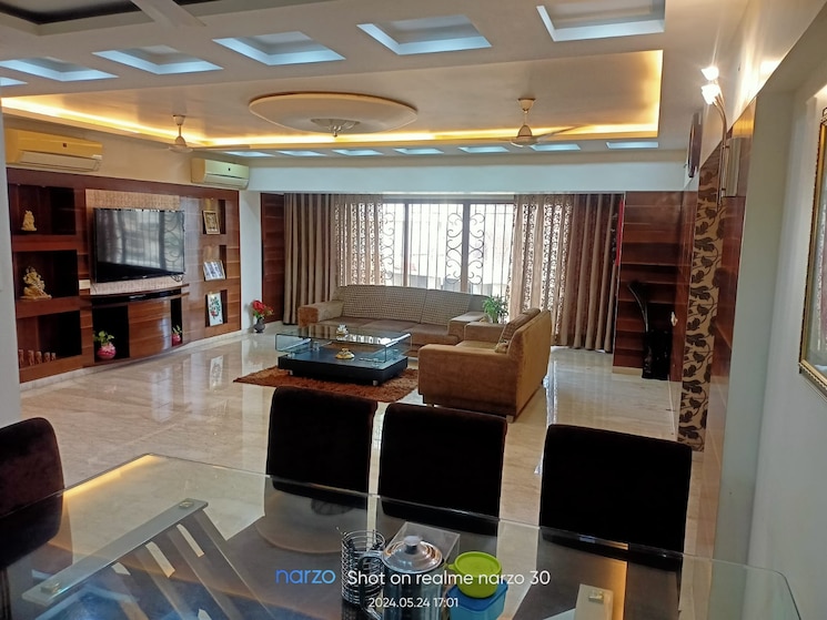 Team Area, khar west 4 Bedroom 2500 Sq.Ft. Apartment In Khar West Mumbai 8687644