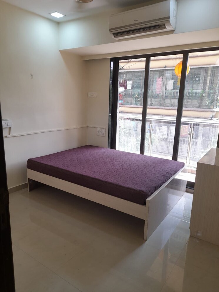 Bedroom, khar west 2 Bedroom 800 Sq.Ft. Apartment In Khar West Mumbai 8687684