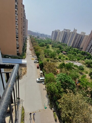 3 BHK Apartment – Exterior View View at Amrapali Zodiac, Sector 120 - for Sale
