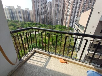 3 BHK Apartment For Sale in Amrapali Zodiac, Sector 120