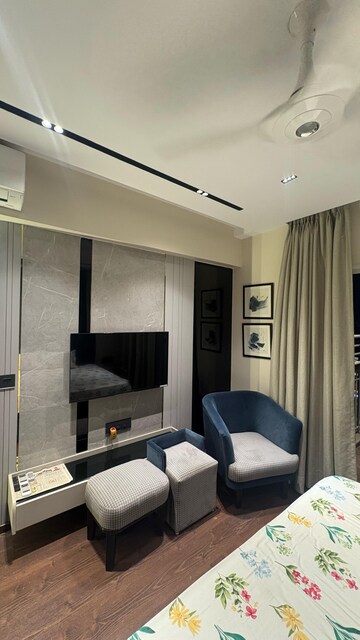 Living Room in 3.5 BHK Apartment at Experion Capital, Vibhuti Khand – for Rent