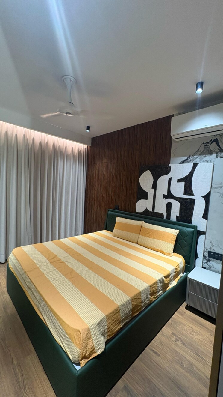 Bedroom, experion-capital 3.5 Bedroom 2150 Sq.Ft. Apartment In Vibhuti Khand Lucknow 8687755