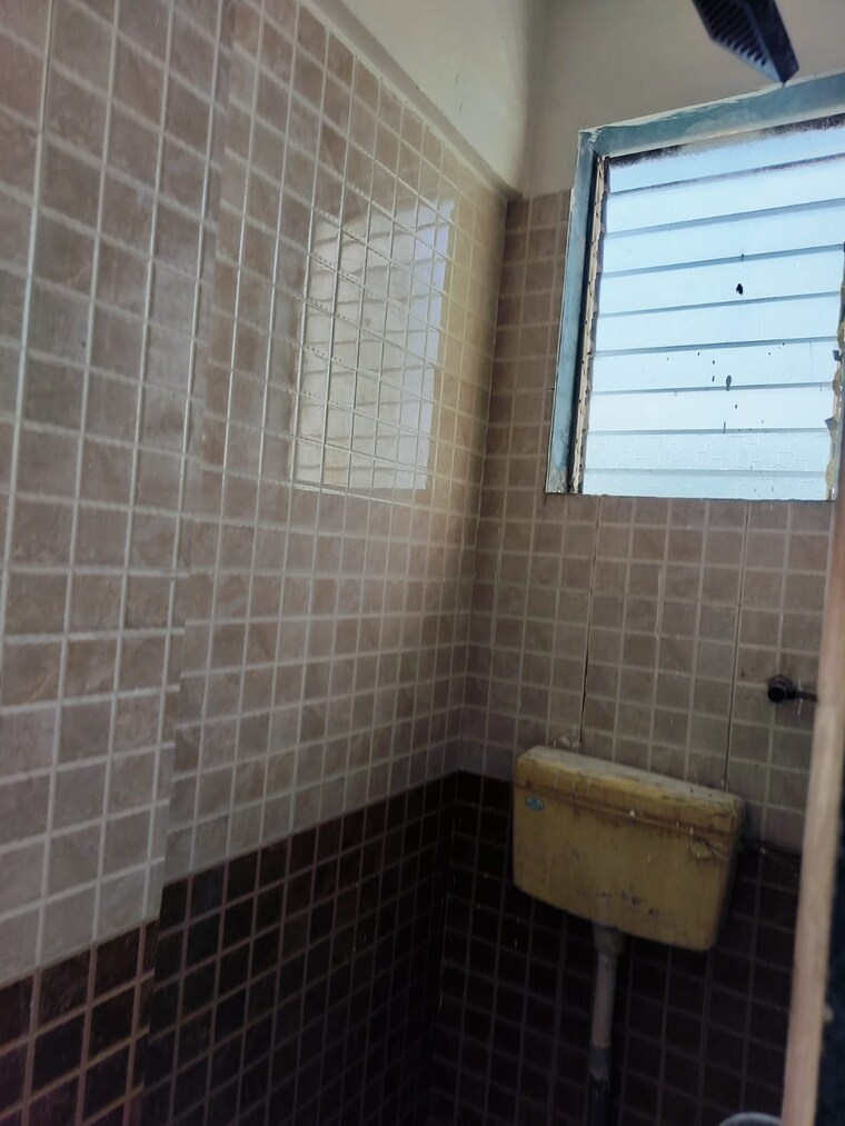 Bathroom, sai-chs-kahrghar 1 RK 250 Sq.Ft. Independent House In Kharghar Navi Mumbai 8687754