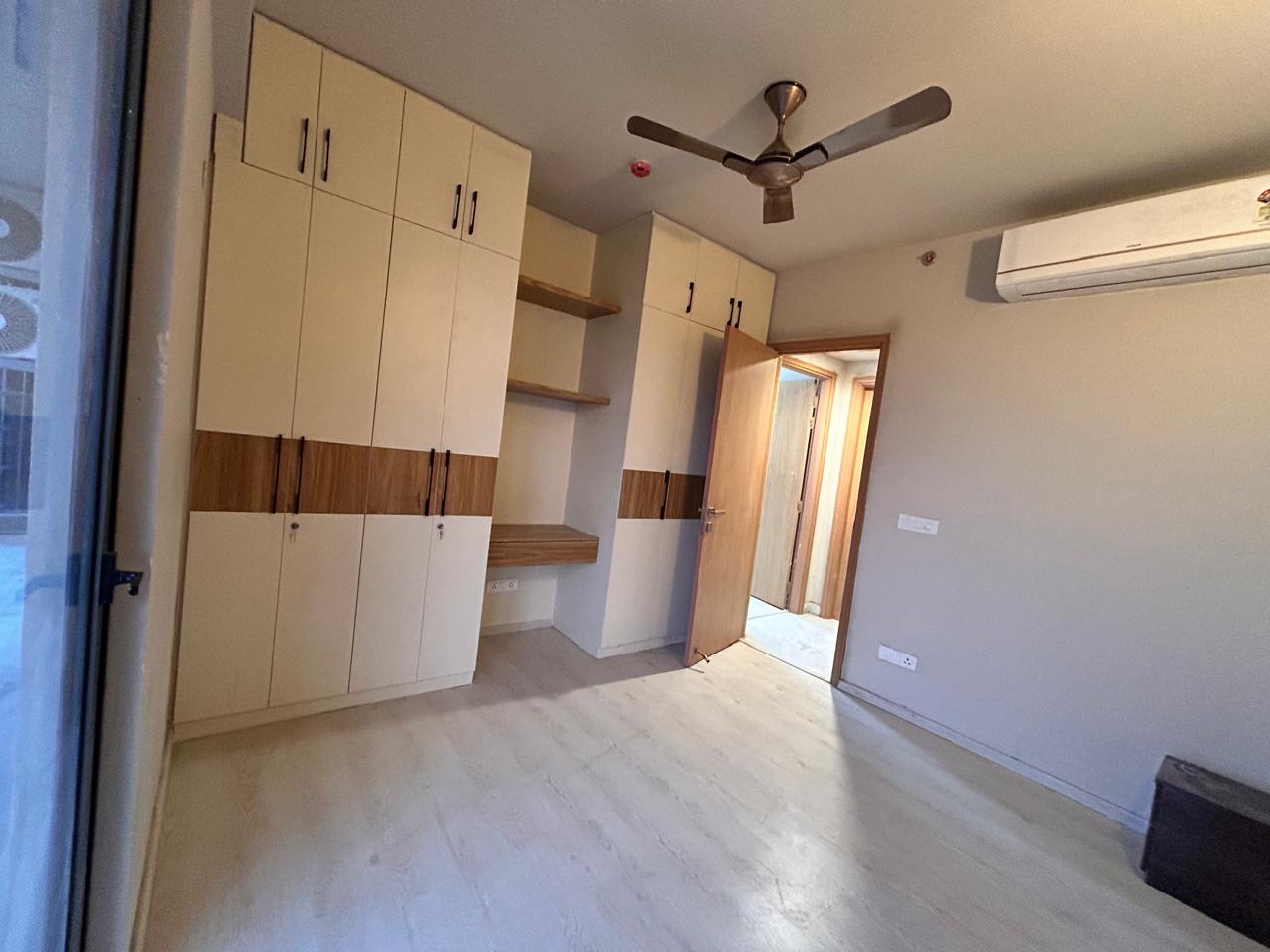 3 BHK + Pooja Room Apartment For Sale in M3M Merlin