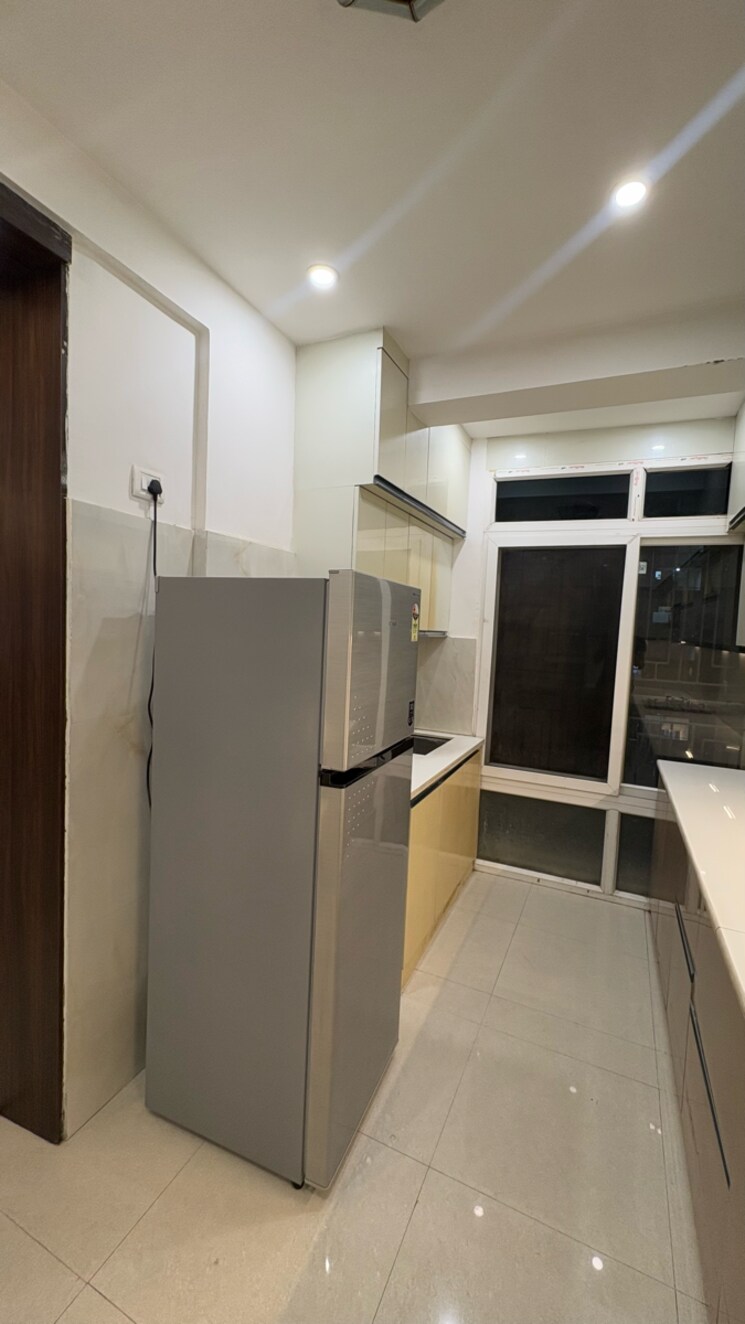 Kitchen, paarth-aadyant 3 Bedroom 1900 Sq.Ft. Apartment In Sushant Golf City Lucknow 8687773