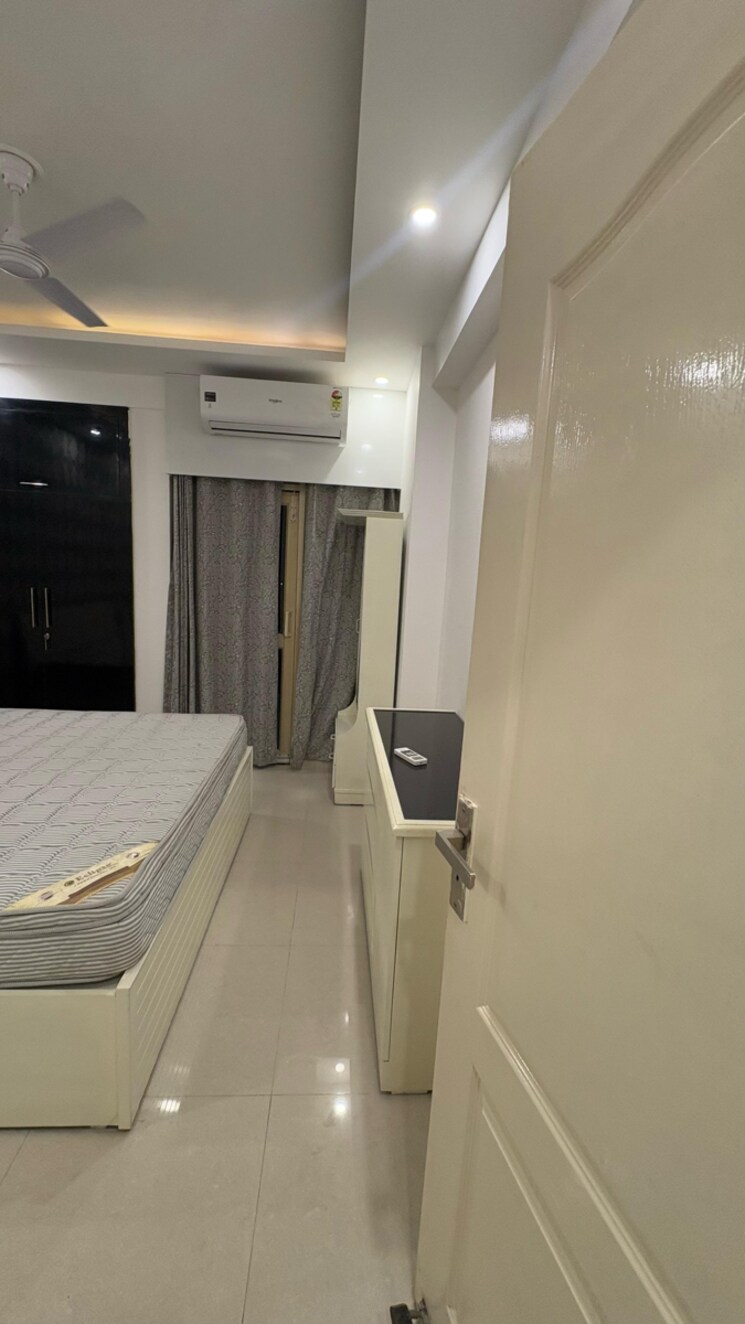 Bedroom, paarth-aadyant 3 Bedroom 1900 Sq.Ft. Apartment In Sushant Golf City Lucknow 8687773