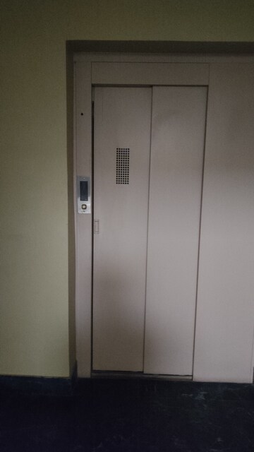  3 BHK Apartment at Lalpur – for Rent