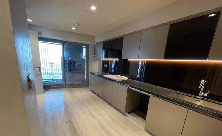 Kitchen, rustomjee-crown 4 Bedroom 2267 Sq.Ft. Apartment In Prabhadevi Mumbai 8687793