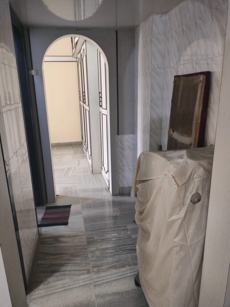 Bathroom, evershine-chs-malad 1 Bedroom 450 Sq.Ft. Apartment In Malad West Mumbai 8687814