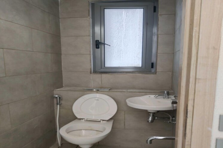 Bathroom, rustomjee-crown 4 Bedroom 2560 Sq.Ft. Apartment In Prabhadevi Mumbai 8687815