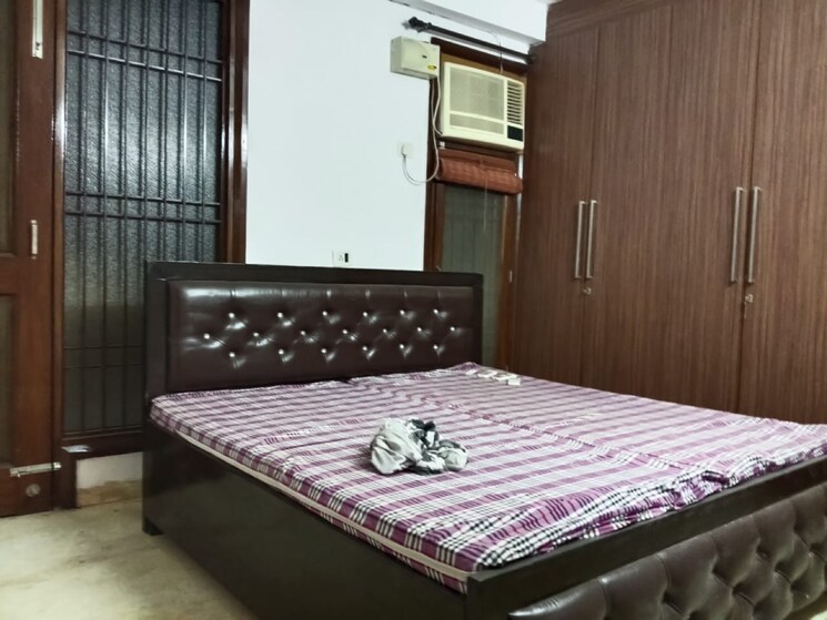 Bedroom, malviya nagar 2 Bedroom 100 Sq.Yd. Builder Floor In Malviya Nagar Delhi 8687825