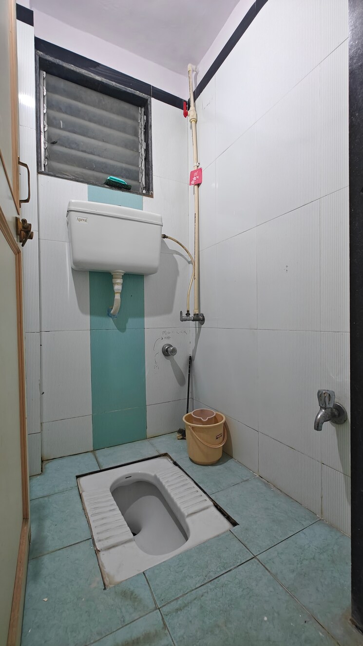 Bathroom, abhinandan-chs 2 Bedroom 741 Sq.Ft. Apartment In Borivali West Mumbai 8687827