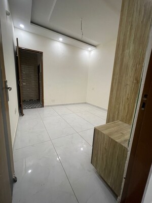 Room in 4 BHK Villa at Patiala Road – for Sale