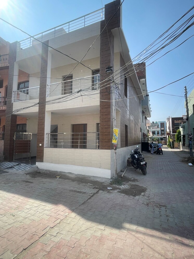 Exterior View, patiala road 4 Bedroom 1800 Sq.Ft. Villa In Patiala Road Zirakpur 8687837