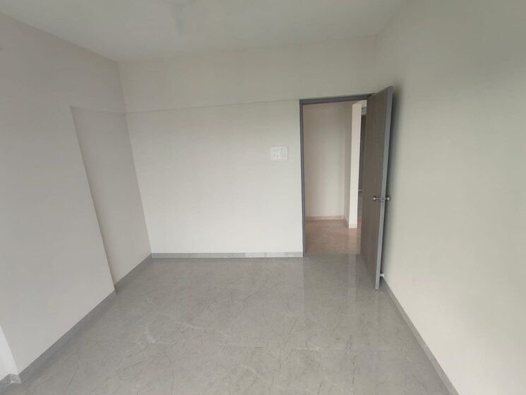 Room, andheri west 2 Bedroom 900 Sq.Ft. Apartment In Andheri West Mumbai 8687844