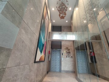  2 BHK Apartment at Andheri West – for Rent