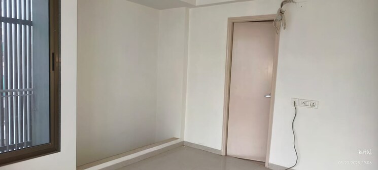 Other, prahlad nagar 2 Bedroom 1300 Sq.Ft. Apartment In Prahlad Nagar Ahmedabad 8687856