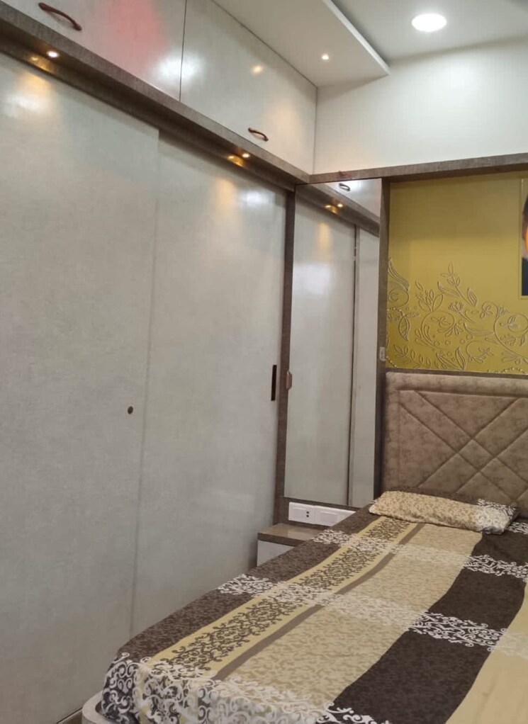 Room, shree-tirupati-stg-signature-residency 1 Bedroom 470 Sq.Ft. Apartment In Patlipada Thane 8687867