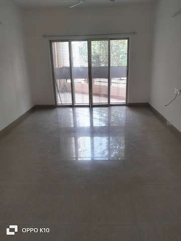 Room in 2 BHK Apartment at Nancy Towers, Wanowrie – for Rent