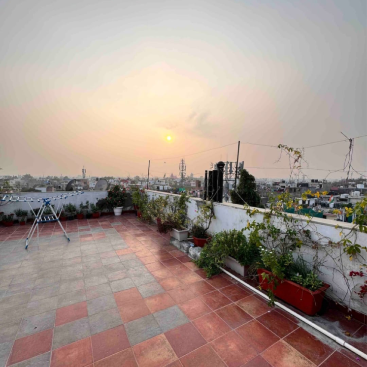 Terrace, kailash colony 4 Bedroom 2500 Sq.Ft. Builder Floor In Kailash Colony Delhi 8687915