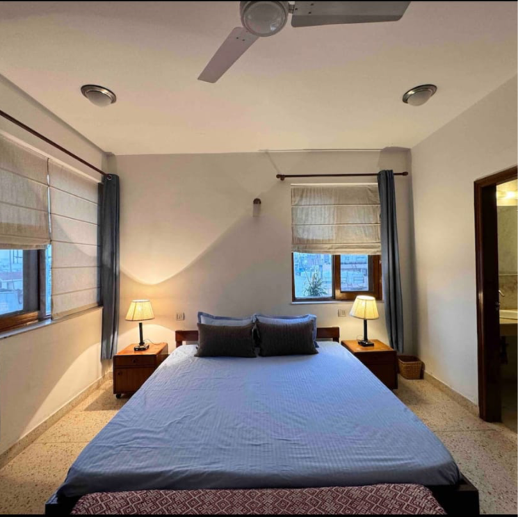 Bedroom, kailash colony 4 Bedroom 2500 Sq.Ft. Builder Floor In Kailash Colony Delhi 8687915