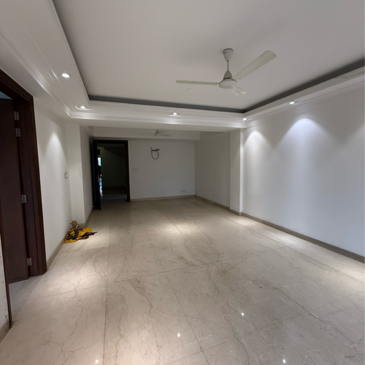Living Room, new friends colony 4 Bedroom 3000 Sq.Ft. Builder Floor In New Friends Colony Delhi 8687921