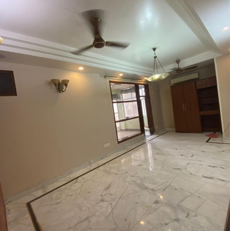Room, malviya nagar 3 Bedroom 2000 Sq.Ft. Builder Floor In Malviya Nagar Delhi 8687923
