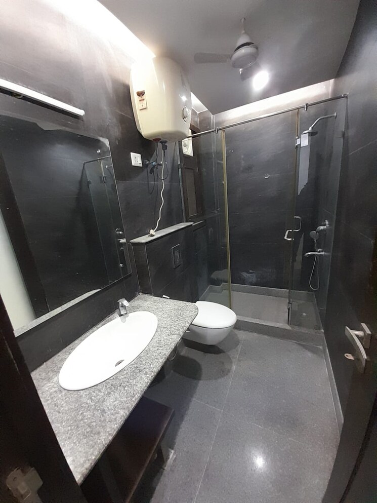 Master Bedroom, saket 3 Bedroom 2500 Sq.Ft. Builder Floor In Saket Delhi 8687926