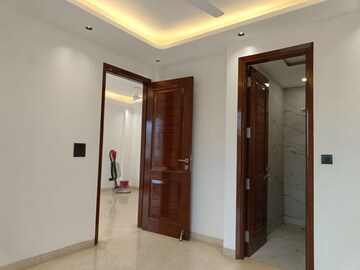  3 BHK Builder Floor at Saket – for Rent