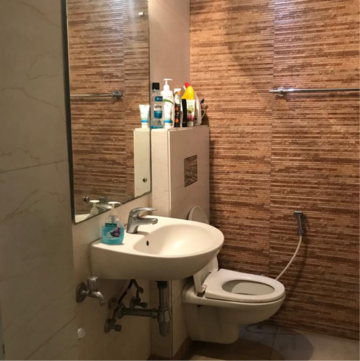 Attached Bathroom in 1.5 BHK Builder Floor at Kalkaji – for Rent