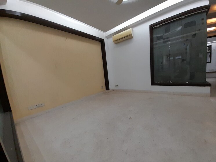 Room, saket 3 Bedroom 2000 Sq.Ft. Builder Floor In Saket Delhi 8687938