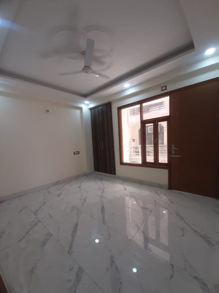 Bedroom, chattarpur 3 Bedroom 145 Sq.Yd. Builder Floor In Chattarpur Delhi 8687946