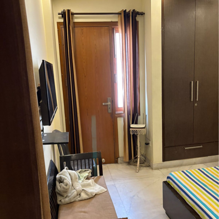 Bedroom, kalkaji 3 Bedroom 1850 Sq.Ft. Builder Floor In Kalkaji Delhi 8687984